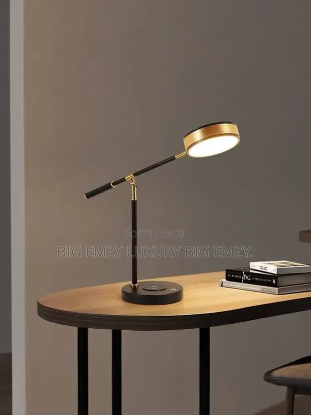 Modern LED Desk Lamp - Color Changing - 1
