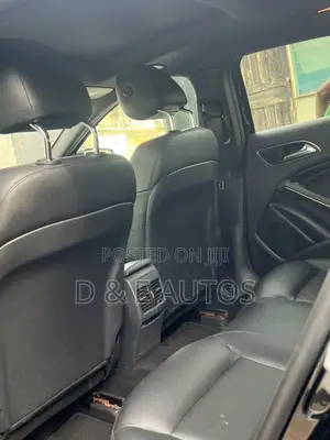 Mercedes-Benz GLA 250 2015 Black
