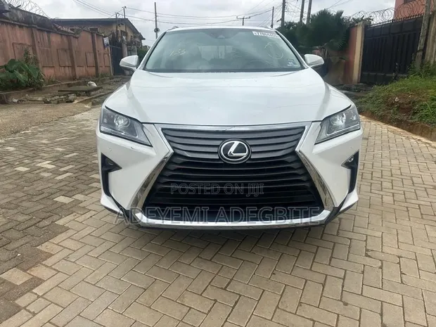 Lexus RX 350 2017 White - 1