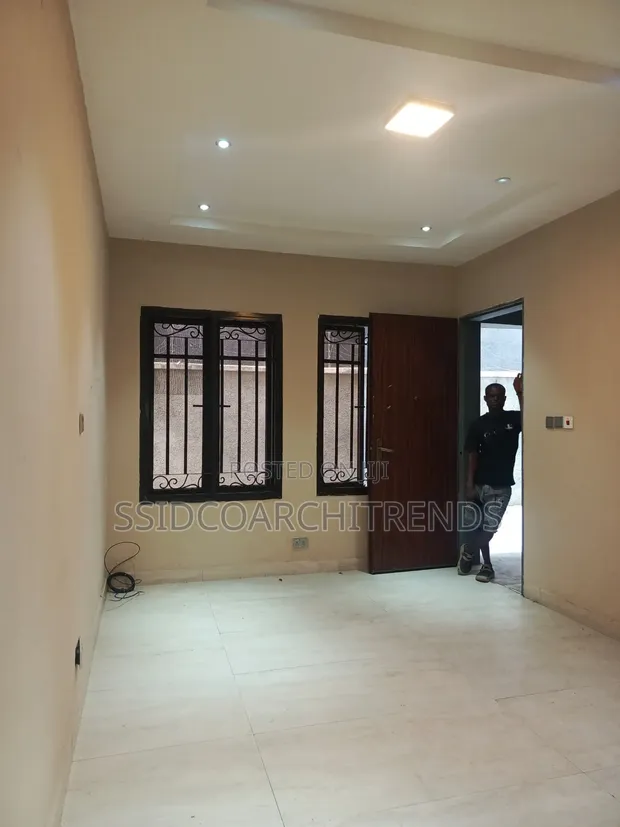 1-Bedroom Apartment for Rent in Lekki Phase 1, Ikate - 1