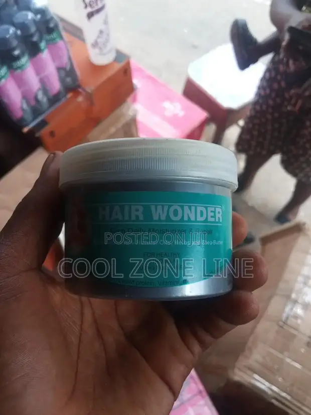 Hair Wonder Natural Oil, Herbs & Shea Butter Treatment - 1