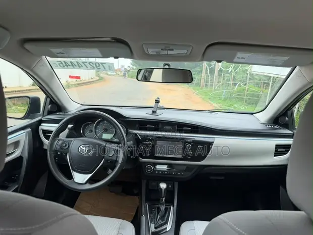 2015 Toyota Corolla LE Plus Sedan - Foreign Used - 1