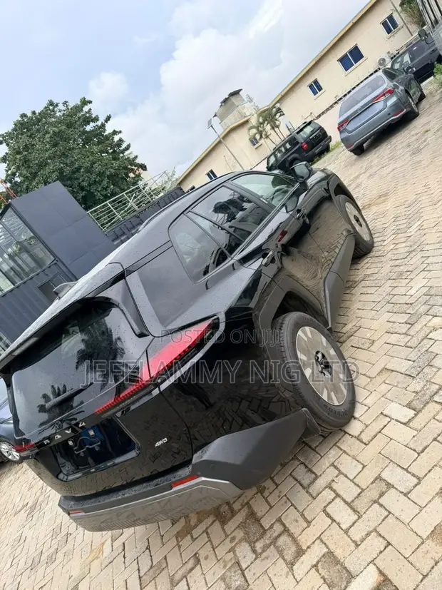 New Toyota RAV4 2026 Black Luxury Edition - 1