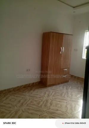 Furnished 2-Bedroom Apartment in Peace Estate, Magboro