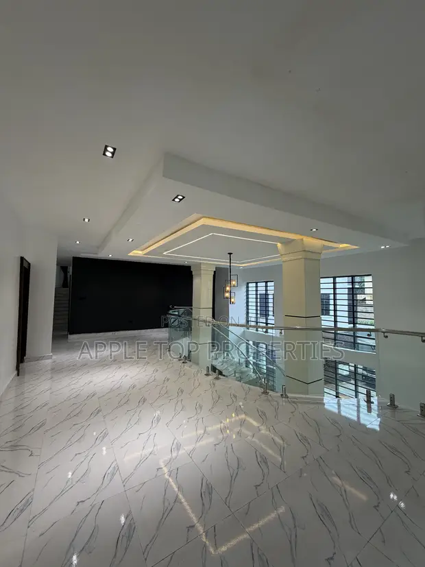 5-Bedroom Duplex for Sale in Independence Layout, Enugu - 1