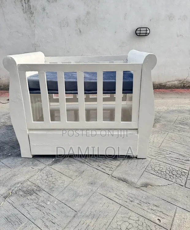 Mothercare Baby Cot Mai Leda - 1