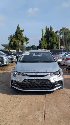 2021 Toyota Corolla LE Silver