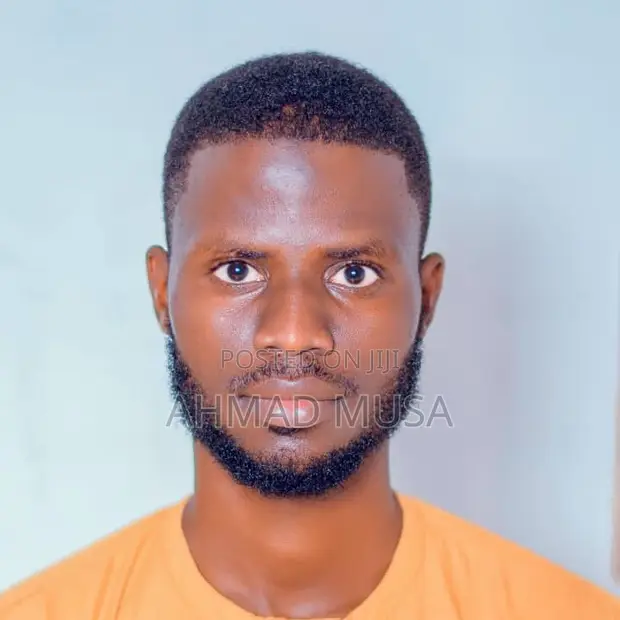 Biology Graduate Seeking Housekeeping & Cleaning Roles - 1