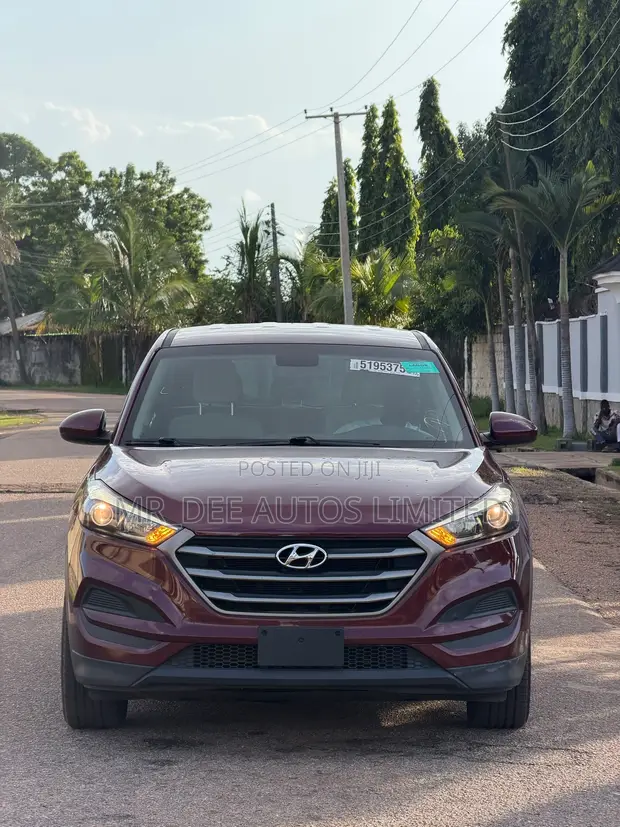 2016 Hyundai Tucson Burgundy - Foreign Used - 1