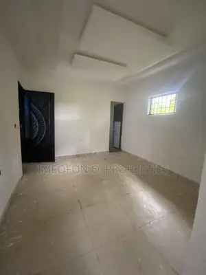 Babban Studio Apartment mai Wi-Fi a Kubwa don haya