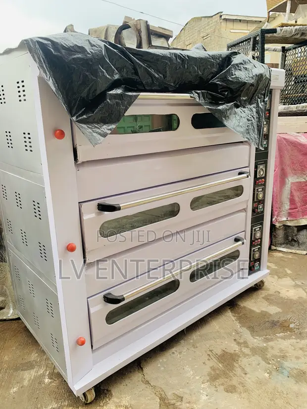 Brand New Commercial Oven - 3 Decks, 9 Trays - 1