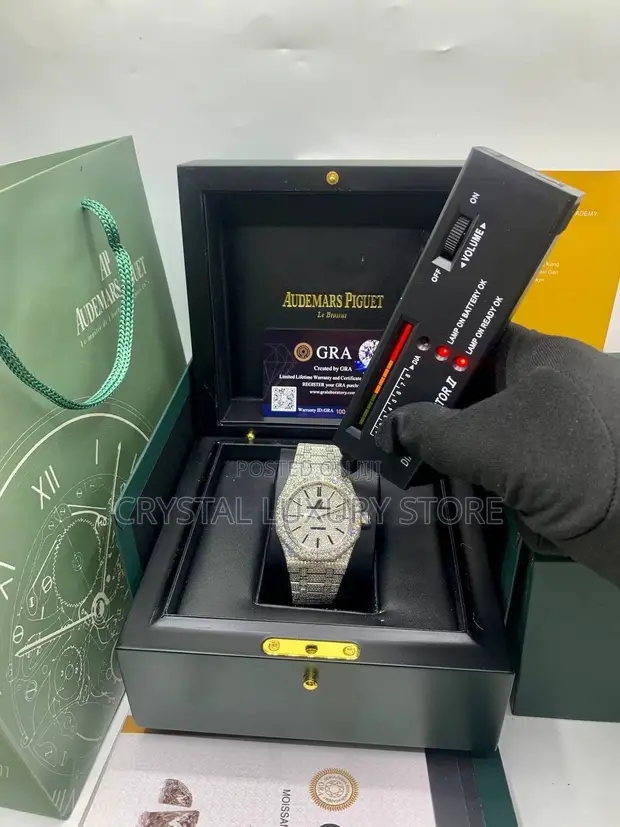 Audemars Piguet Quality Moissanite Diamond Wristwatch - 1