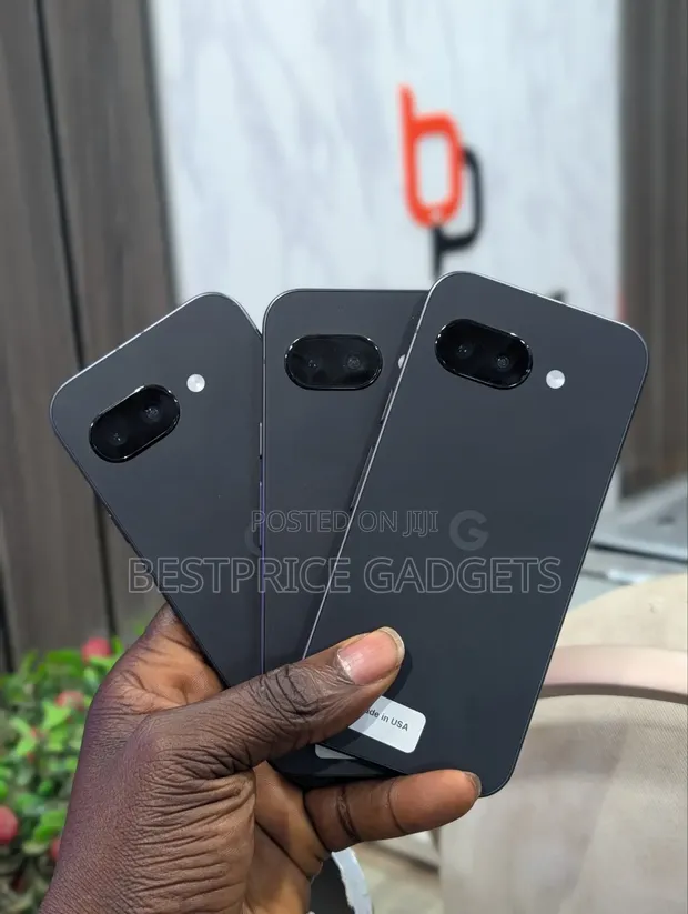 Google Pixel 9a 128GB Black - 1