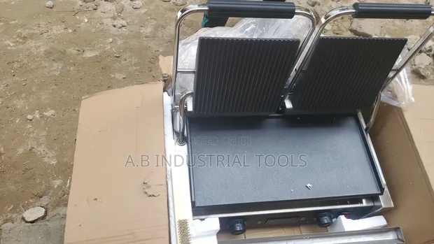 Commercial Double Electric Contact Grill - 1