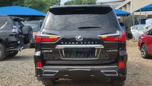 Lexus LX 570 2017 Black