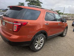 Ford Explorer 2013 - First Body, Toks Standard