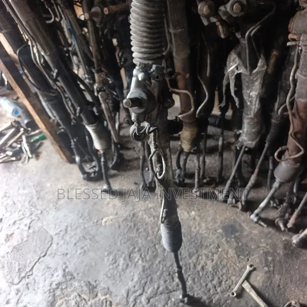 Steering Rack Toyota Carina E - 1