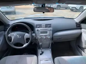 2010 Toyota Camry - Chauffeur Rental