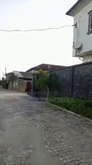 1 Plot of Land in Rumuagholu Town, PHC for Sale