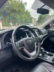 2015 Toyota Highlander XLE AWD SUV - Wadda Akawo - 2