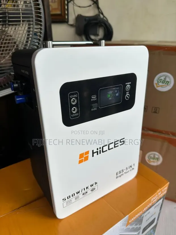 All-in-One Hicces 500W/1kWh Solar Generator - 1