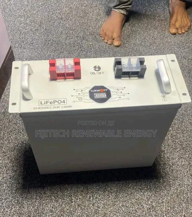 Luxwatt 2.5kWh 24V LiFePO4 Lithium Battery - 1