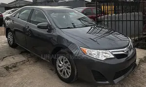 Toyota Camry Hybrid LE 2012 Grey