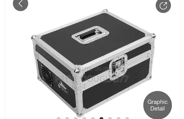 Brand New 1500W LED Vertical Fog Machine (Huipu) - 1