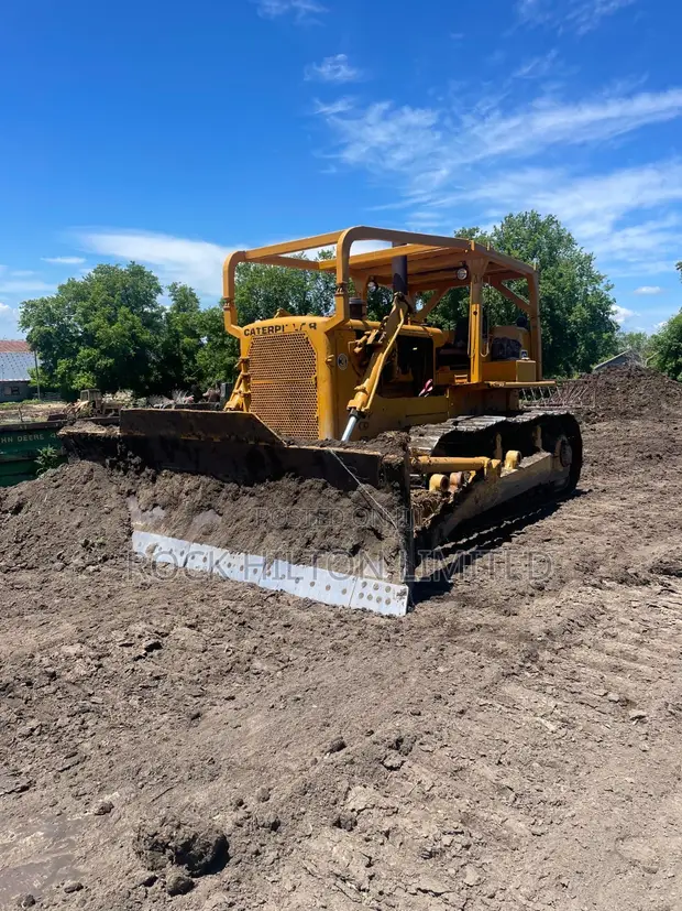 CAT Bulldozer for Rent/Hire in Lagos - 1