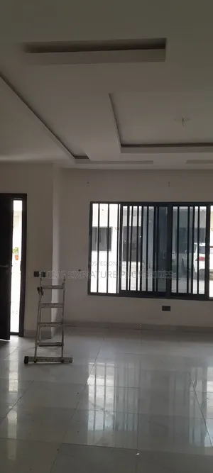 3-Bedroom Duplex don haya a Ambiance Estate, Lekki-Epe Expressway