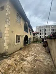 10 Dakin Block na Flats, Ebute Beach Road, Ikorodu - 3