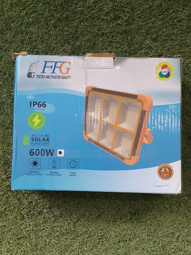 FFG 600W All-in-One Solar Flood Light - 1