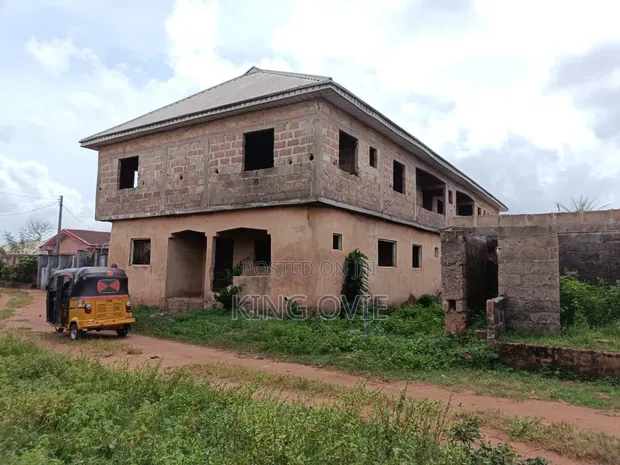 Uncompleted 3-Bedroom House for Sale in Benin City - 1
