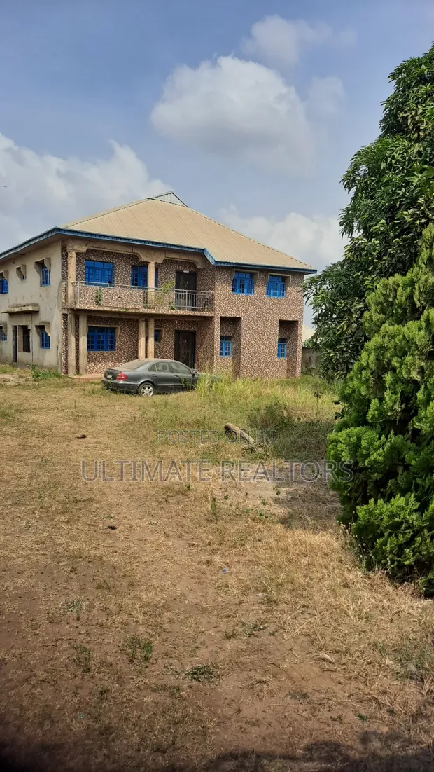 4-Bedroom Duplex & 2-Bedroom BQ in Oladigbo Estate, Ibadan - 1
