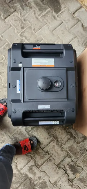 Koshin 3300i Inverter Generator - An Sanya a Japan