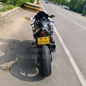 Yamaha R1 2024 Baki