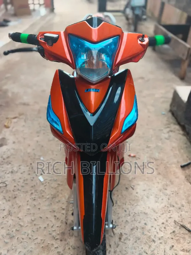 Lifan 110cc Scooter 2022 Orange - 1