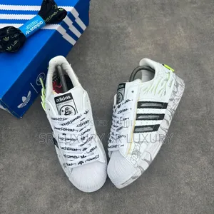 Original Adidas Superstar Hellstar Sneakers