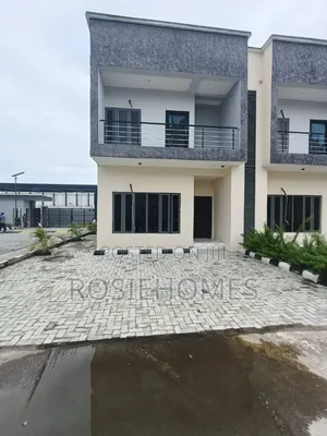 2 Bedroom Duplex don haya a Ogombo, Abraham Adesanya Estate
