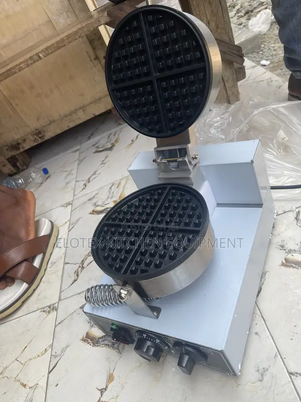 Commercial Single Waffle Maker - Brand New - 1