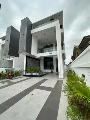 5-Bedroom Duplex da Pool & BQ a Ikota Villa Estate