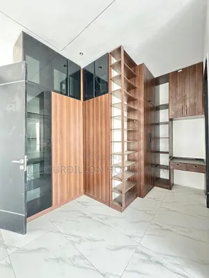 4 Bedroom Duplex da BQ & Pool a Orchid, Lekki