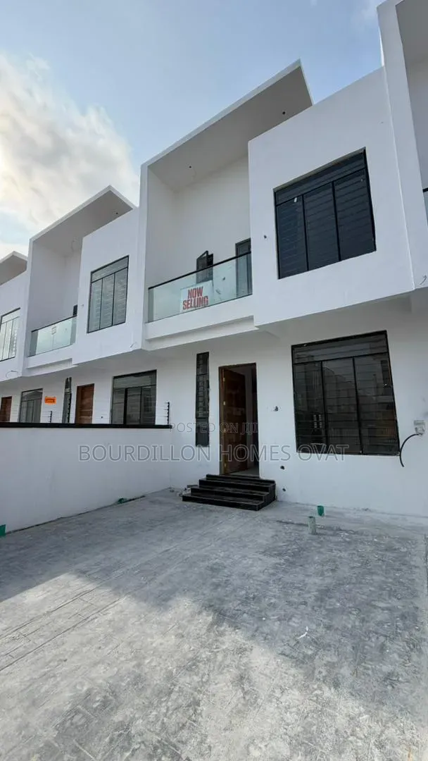 4 Bedroom Terrace Duplex for Sale in Ikota, Lekki - 1