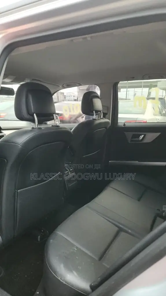 Mercedes-Benz GLK-Class 350 4MATIC 2010 Silver - 1