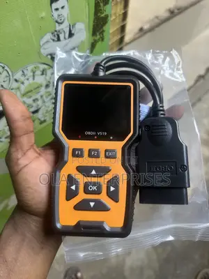 OBDII V519 Motar Binciken Lafiyar Motoci