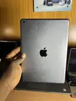 Apple iPad 9.7 32GB Gray (6th Gen) - 2