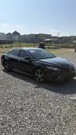 2018 Toyota Camry SE FWD (2.5L) Black - 2