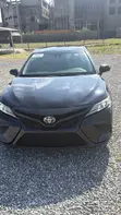 2018 Toyota Camry SE FWD (2.5L) Black - 5