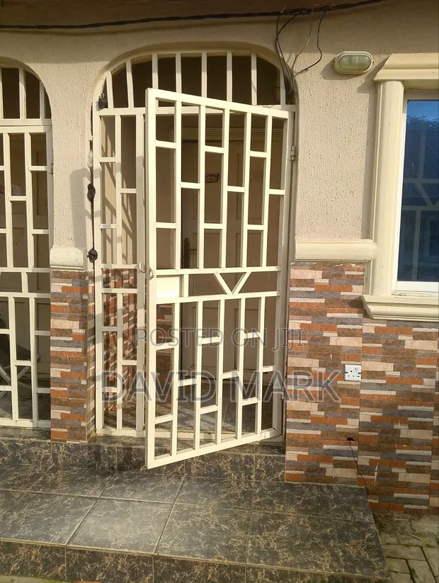 1-Bedroom Block of Flats for Rent in Gwagwalada - 1