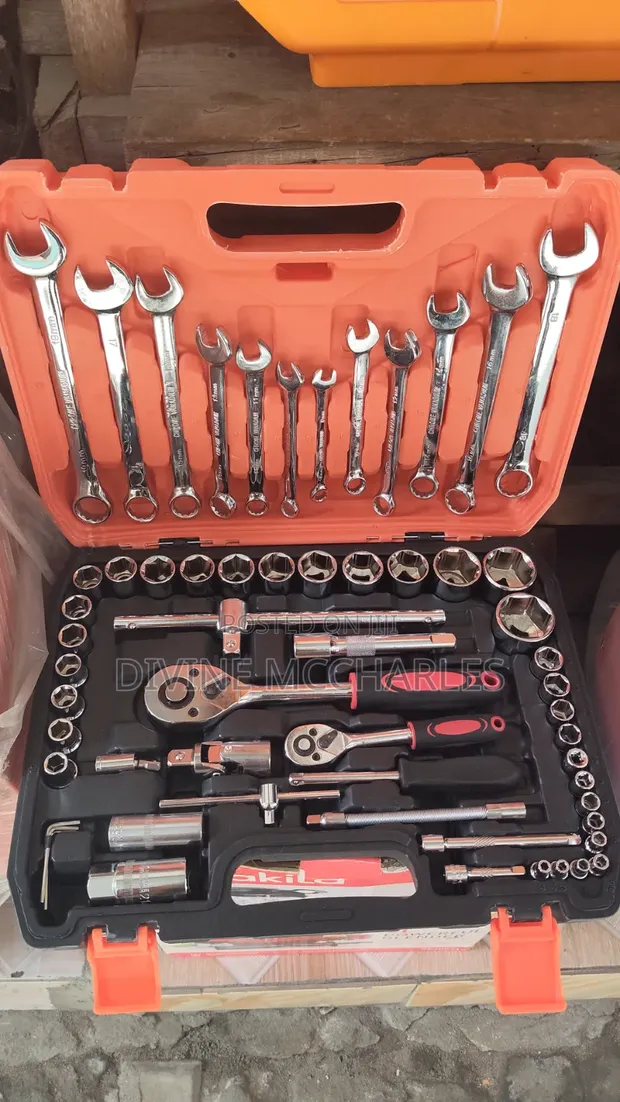 61pcs Socket and Spanner Set - 1